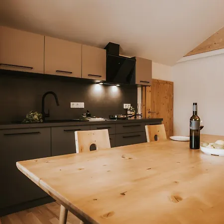 Murr Konukevi 3*